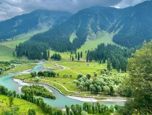 Hills of Kashmir Tour and Travels